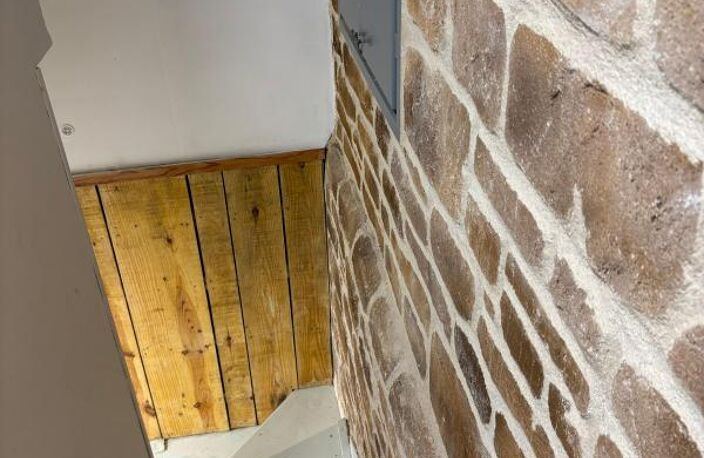 Immeuble de rapport À Vendre — photo 2