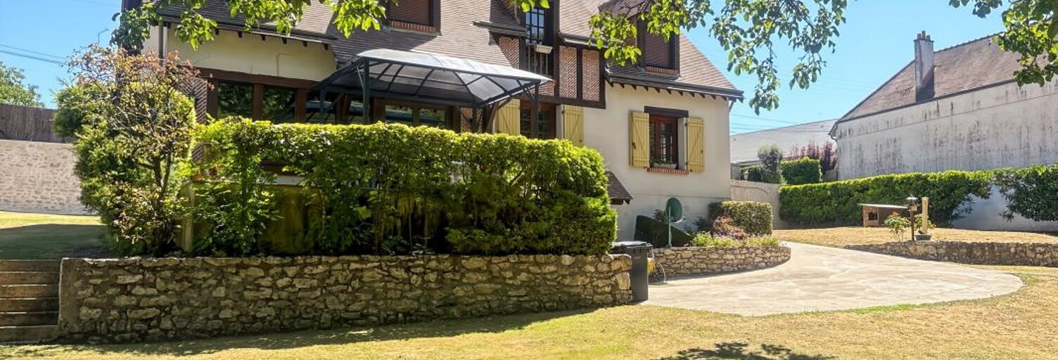Maison 6 Pièces 181 m² à vendre à Tavers (45190)