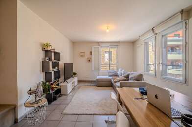 Appartement 3 pièces 270000 €