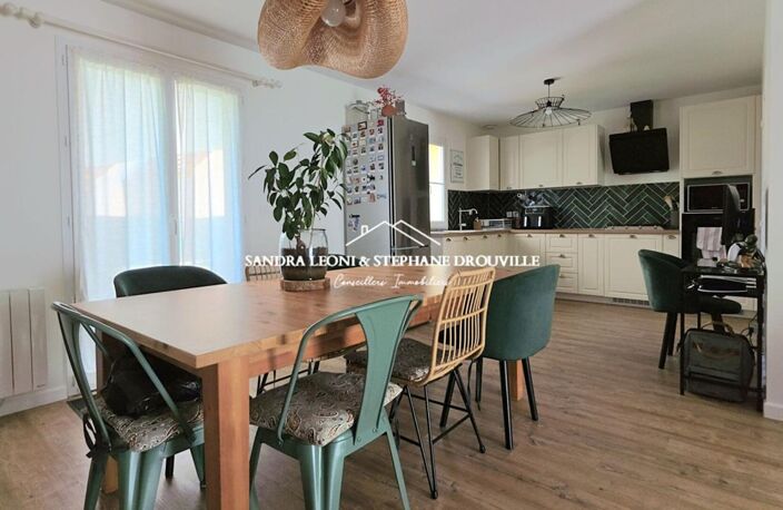 NOGENT LE ROI TRES PROCHE RAVISSANTE MAISON de 103 m², 3 CHAMBRES — photo 5