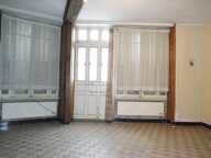 SAINTE SOLANGE IMMEUBLE A RENOVER DE 140M² — photo 3