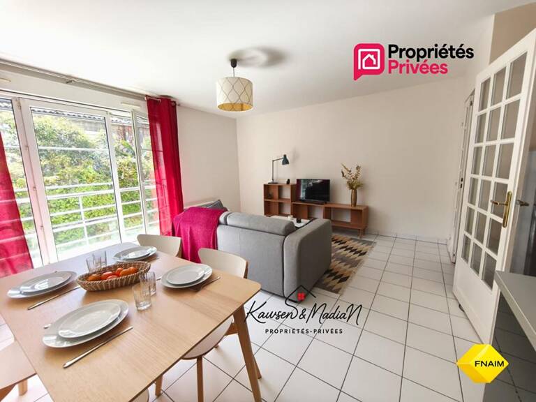 Appartement 2 pièces quartier Bordeaux Saint-Seurin  Fondaudège avec parking et cellier — photo 1