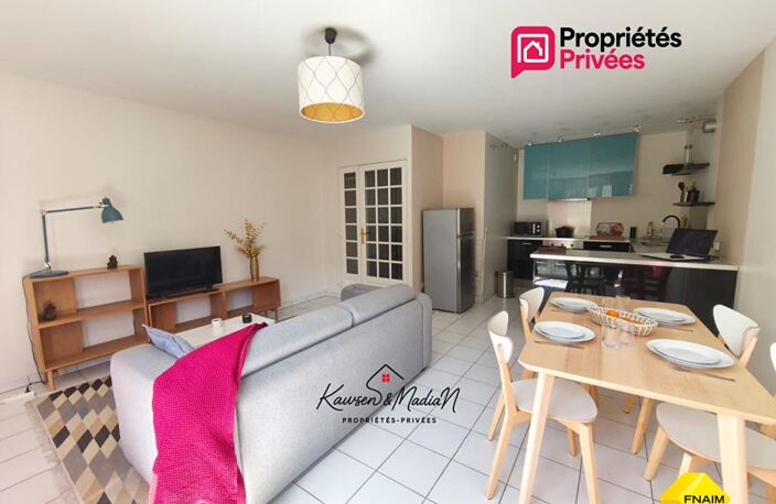 Appartement 2 pièces quartier Bordeaux Saint-Seurin  Fondaudège avec parking et cellier — photo 2