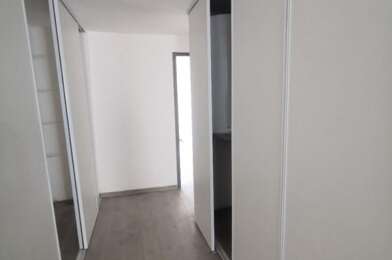 Appartement 3 pièces 790 €