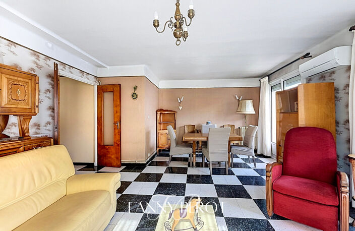 Appartement T4 de 91m² à Perpignan — photo 4