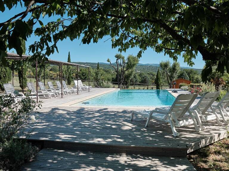 En Provence, Propriété d'Exception composée de diverses maisons en pierre pour plus de 1000 m² de bâti sur 6.3 HA — photo 1
