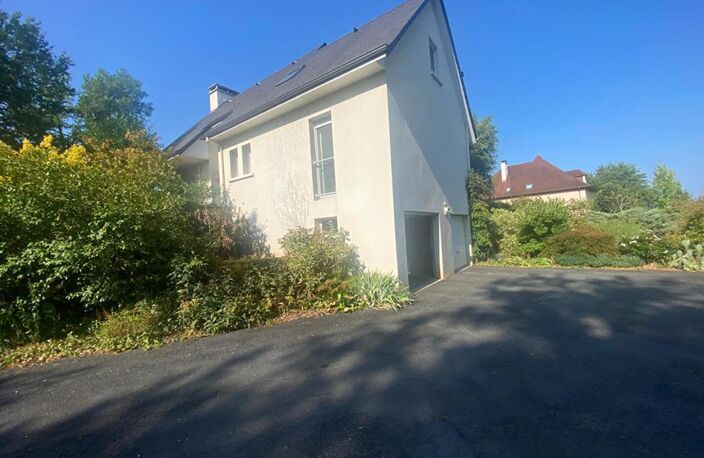 Maison Donzenac 6 pièce(s) 118 m2 — photo 2