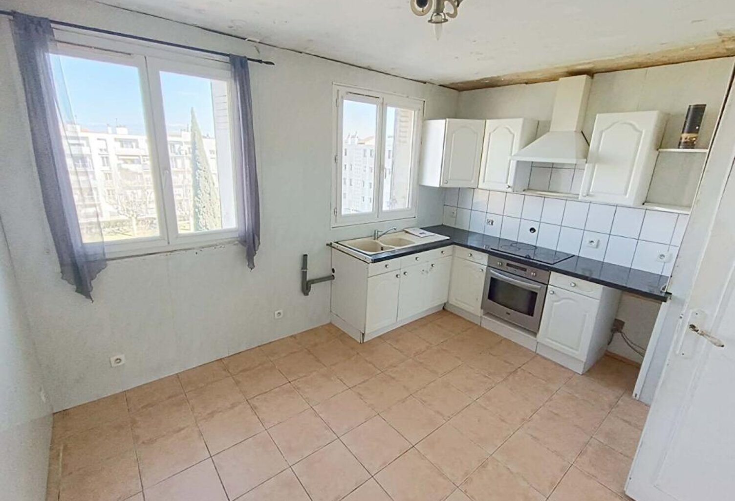 Appartement Martigues 3 pièce(s) 60 m2 Balcon — photo 1