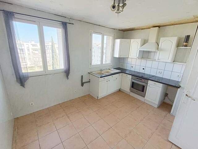 Appartement Martigues 3 pièce(s) 60 m2 Balcon — photo du bien