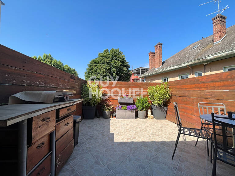 Coquet appartement de type T3 avec une belle terrasse de plus de 15 m² et une cave — photo 1