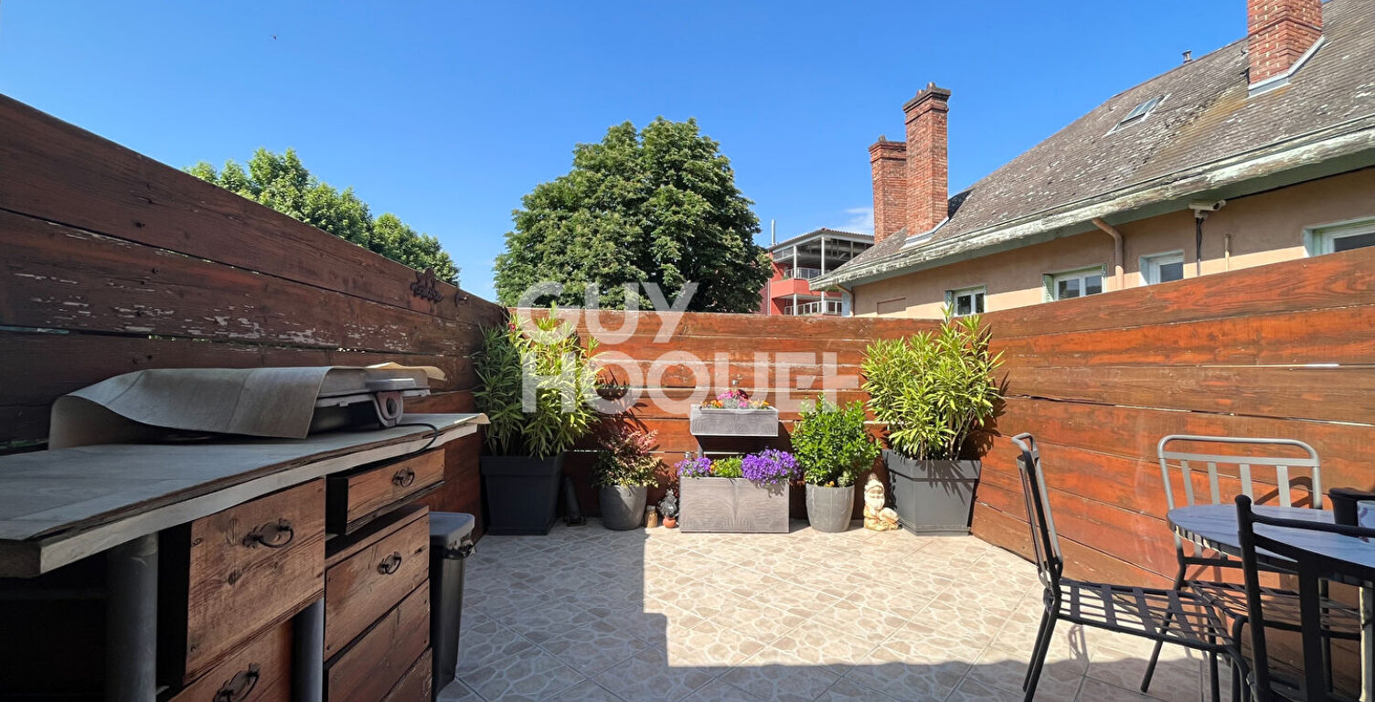 Coquet appartement de type T3 avec une belle terrasse de plus de 15 m² et une cave — photo 1