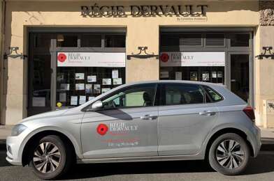 Garage  60 €