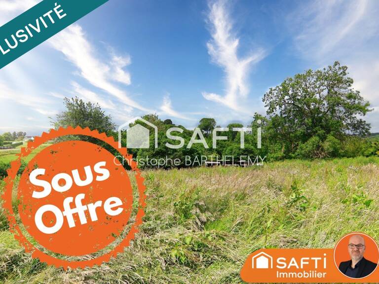Terrain de 6.563m2 constructible à l'écart de la route — photo 1