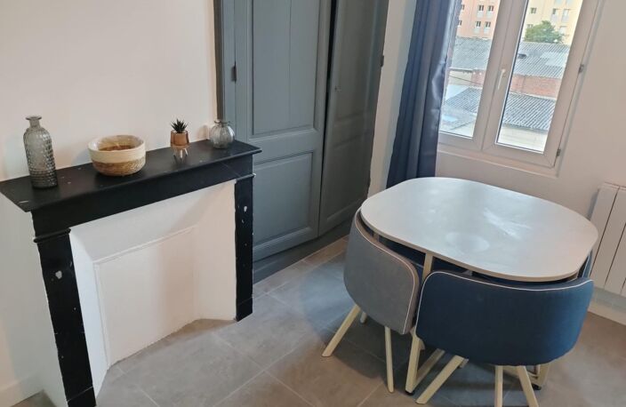 Appartement T1 bis rénové, vendu en location meublée — photo 4