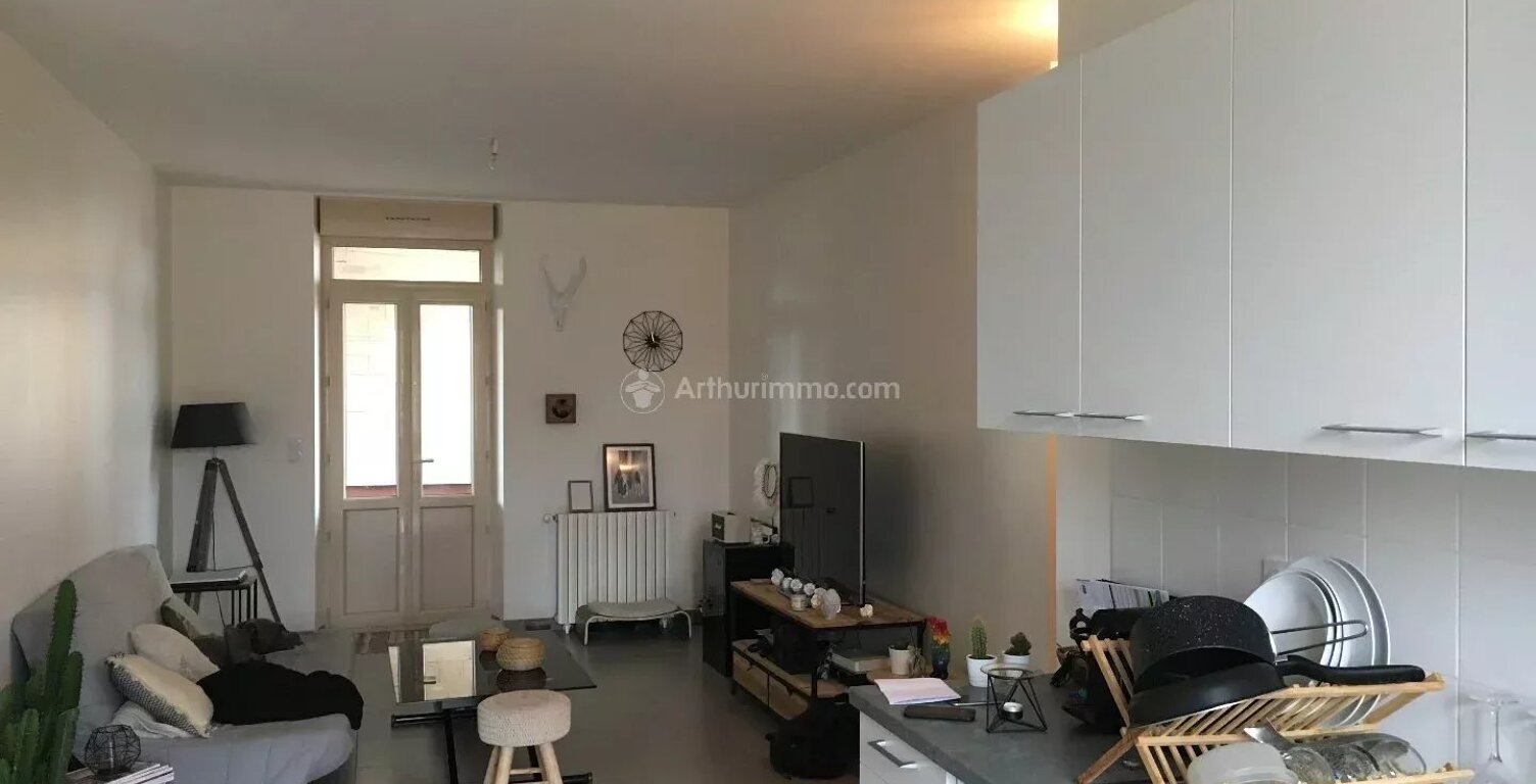 Appartement T3 avec terrasse — photo 1