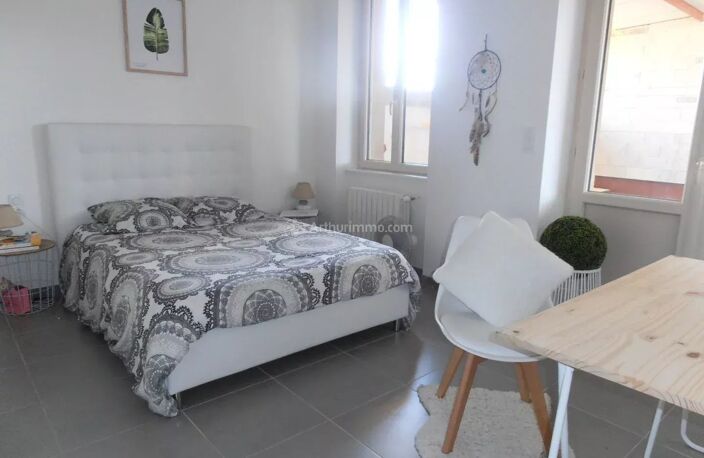 Appartement T3 avec terrasse — photo 5