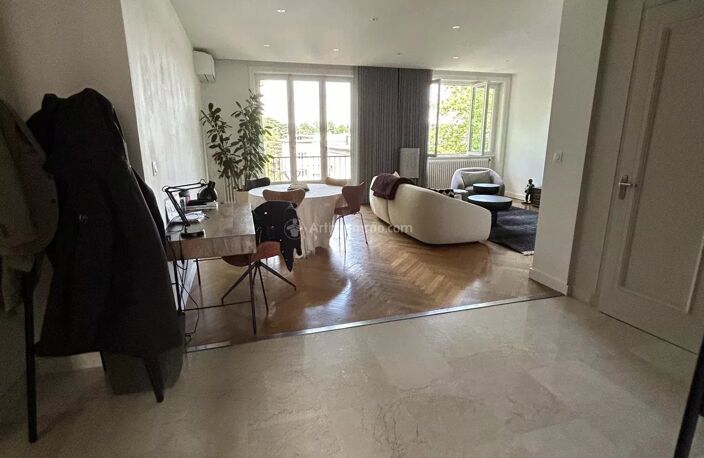 A LOUER MAGNIFIQUE APPARTEMENT T3-92m²-LYON 6 — photo 3