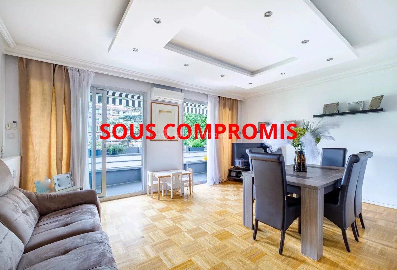 À vendre – Superbe T3 de 77 m² – Villeurbanne Gratte-Ciel — photo 1