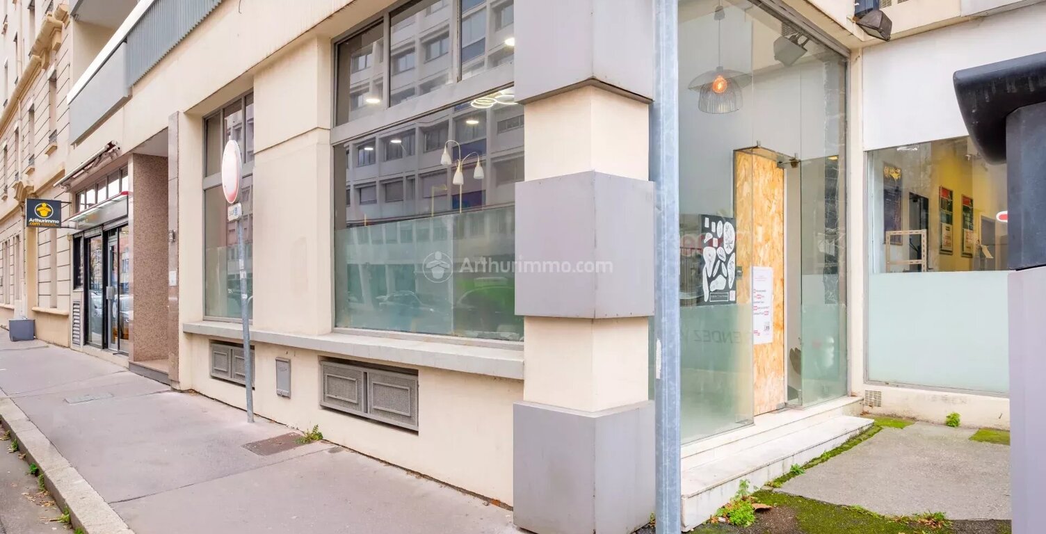 LOCAL LYON 6 - ANGLE DUQUESNE / BOILEAU — photo 1