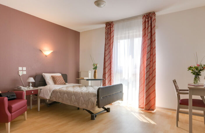 INVESTISSEMENT LMNP - SALON-DE-PROVENCE — photo 2