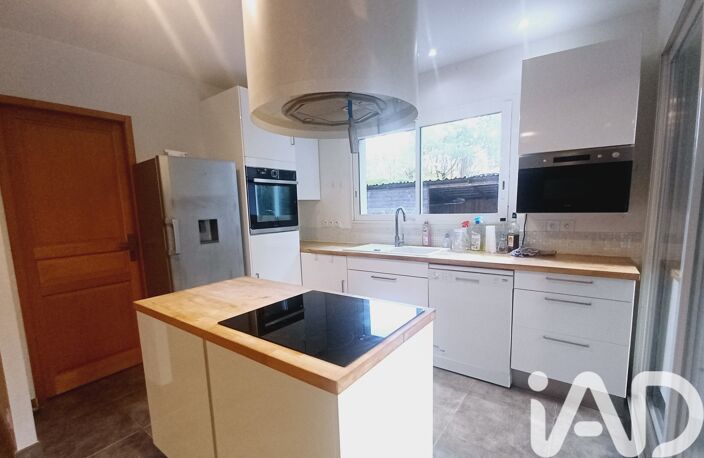 Vente Maison/villa 5 pièces — photo 2