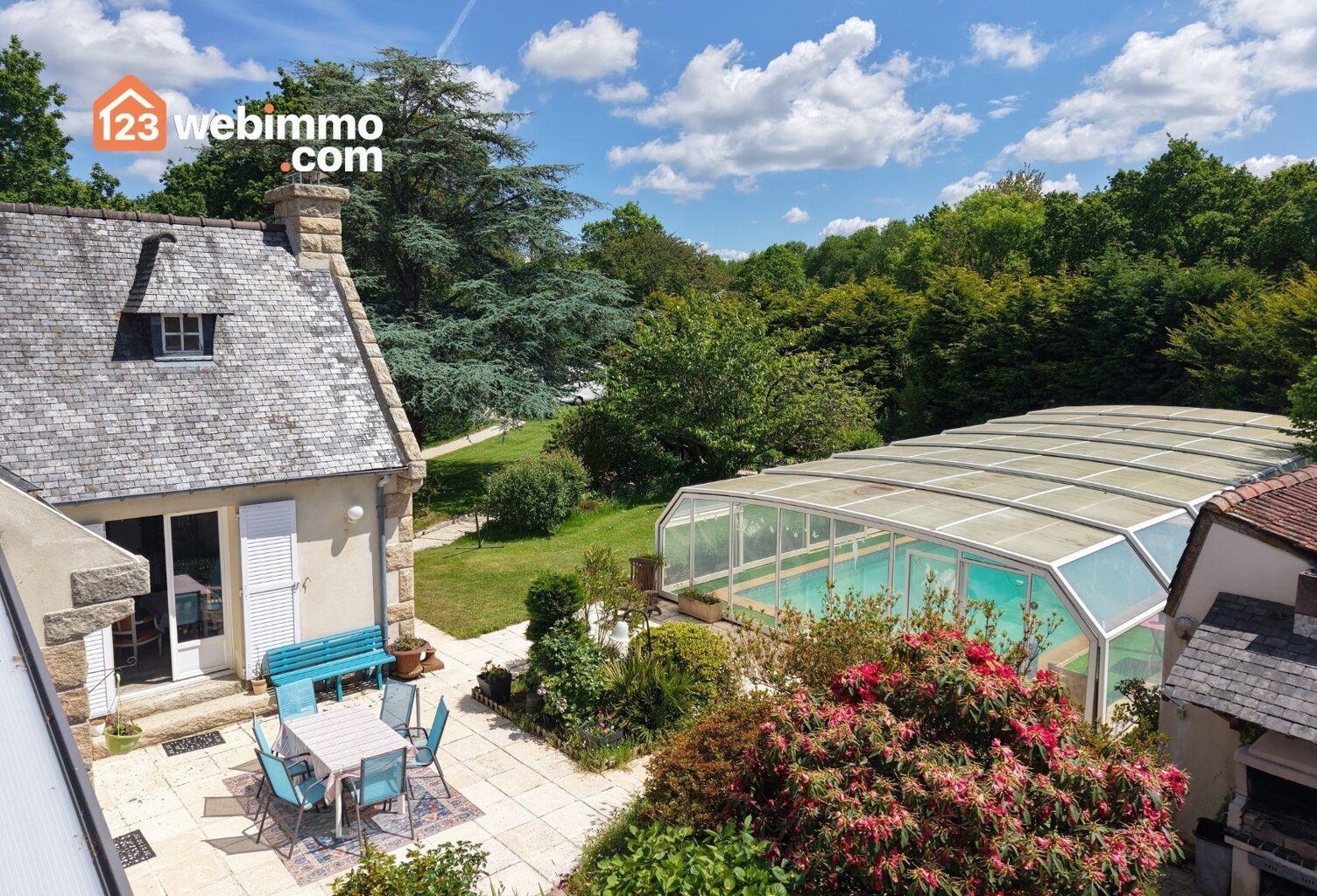 Demeure - 181.41m² - Ploumilliau — photo 1