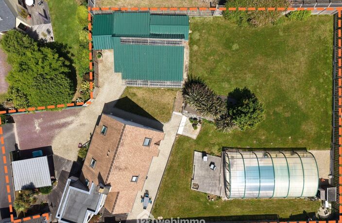 Maison - 167m² - Ploubezre — photo 3