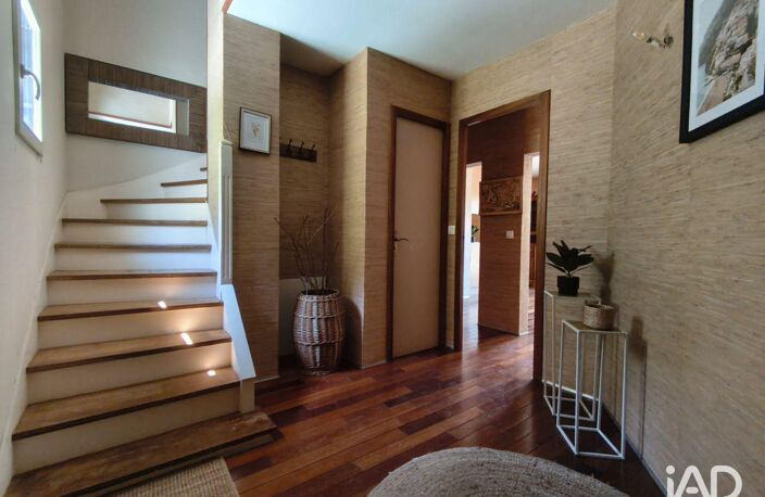 Vente Maison/villa 6 pièces — photo 2