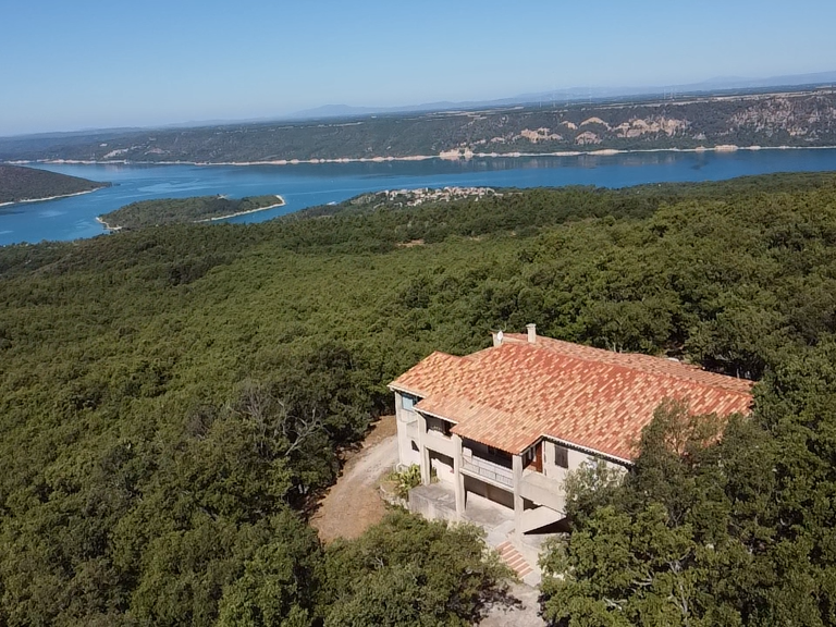 À vendre en exclusivité à Aiguines   Maison avec vue sur le — photo 1