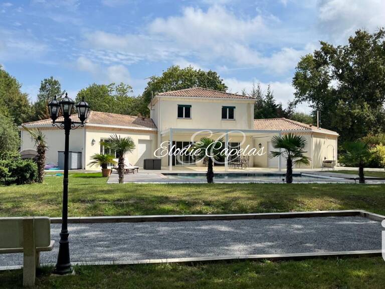Vente Domaine 7 pièces — photo 1