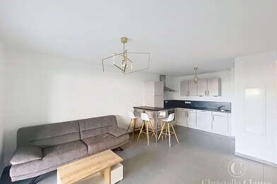 Appartement 2 pièces 990 €