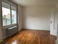 MAISON T5 SUR SOUS-SOL — photo 3