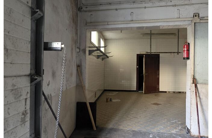 Vente Garage 72 m&sup2; — photo 3