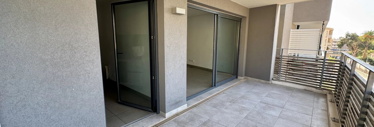 Appartement 3 Pièces 68 m² à louer à Roquebrune-Cap-Martin (06190)