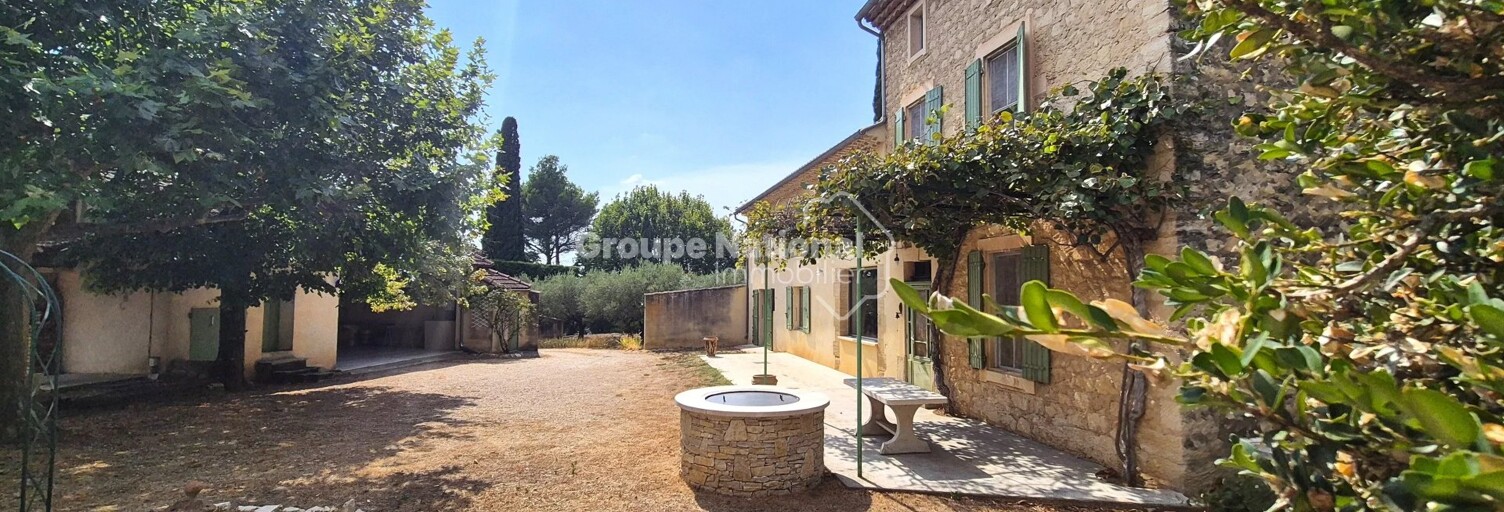 Maison 10 Pièces 300 m² à vendre à Beaumes-de-Venise (84190)