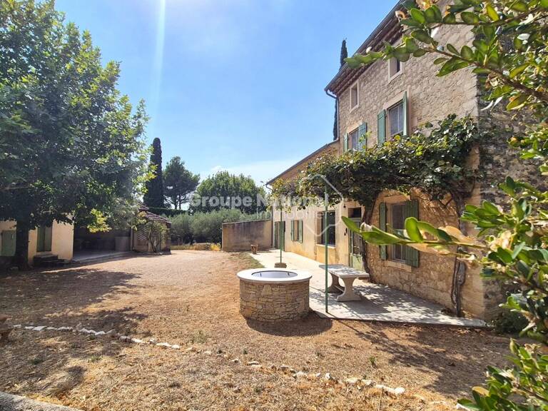BEAUMES DE VENISE MAS DE CARACTERE SUR 2893 M² DE TERRAIN — photo 1