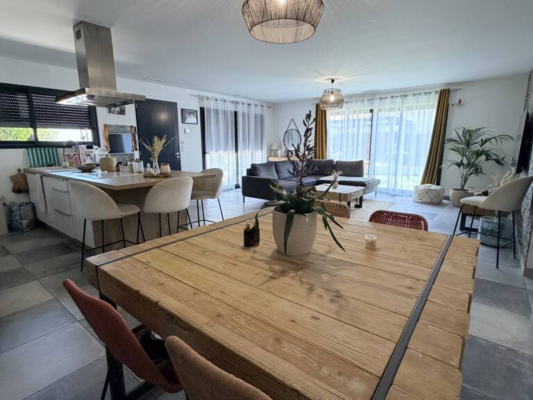 Vente Maison/villa 4 pièces — photo 1