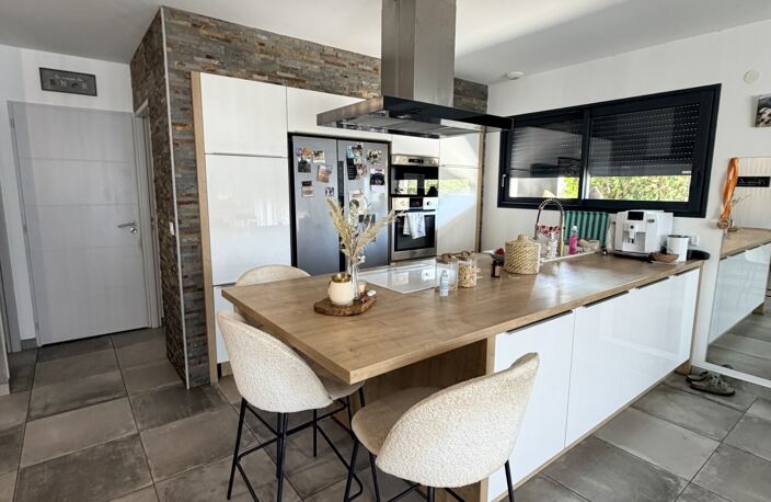 Vente Maison/villa 4 pièces — photo 3