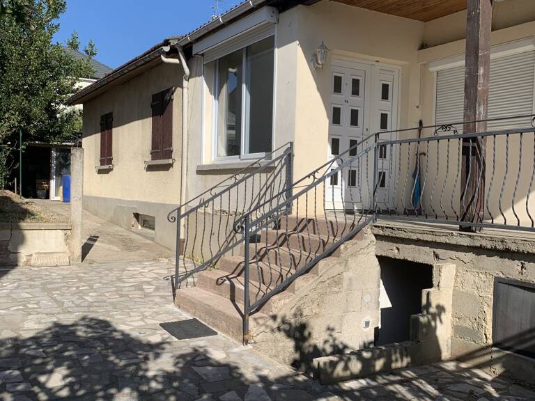 Vente Maison/villa 4 pièces — photo 1