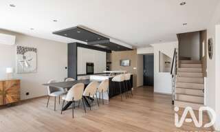 Maison 6 Pièces 180 m² à vendre à Charnècles (38140)