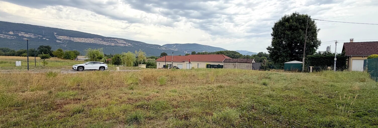 Terrain  650 m² à vendre à Montalieu-Vercieu (38390)
