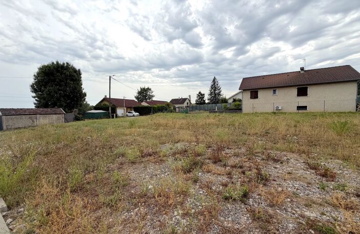 Terrain 650 m² - MONTALIEU-VERCIEU centre — photo 4
