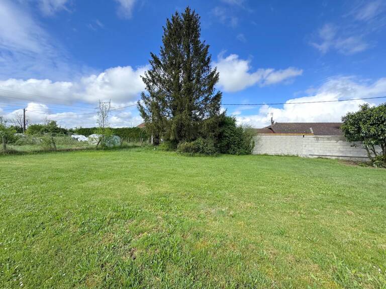 Terrain 570 m² - Optevoz — photo 1
