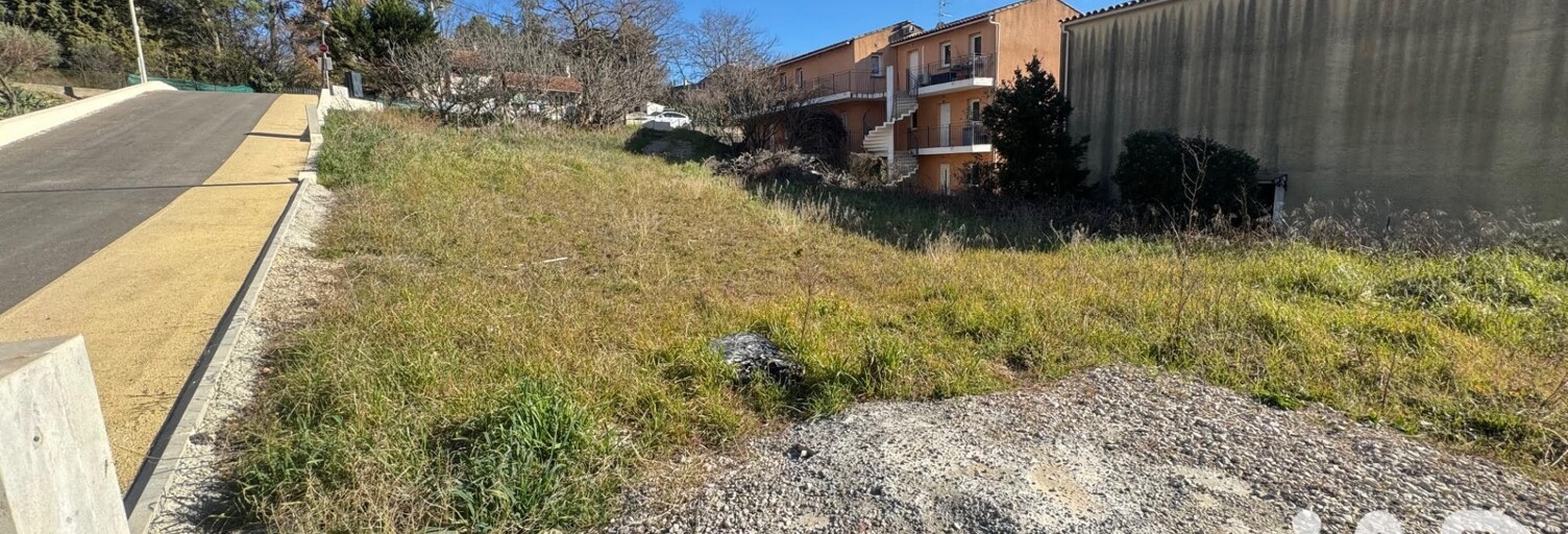 Terrain  466 m² à vendre à Saint-Savournin (13119)