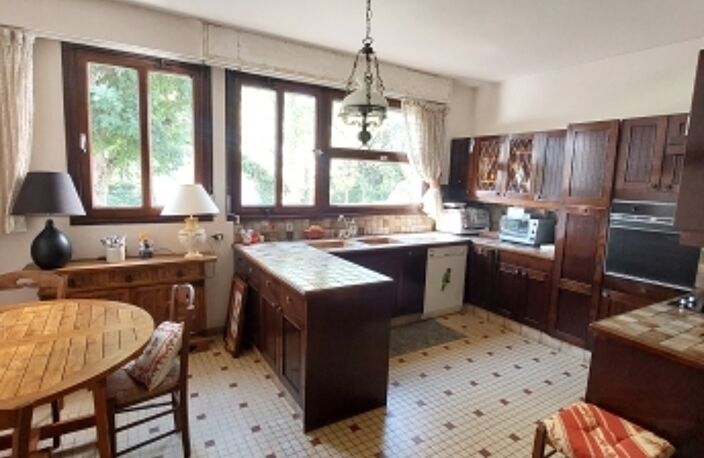 Vente Maison/villa 8 pièces — photo 5
