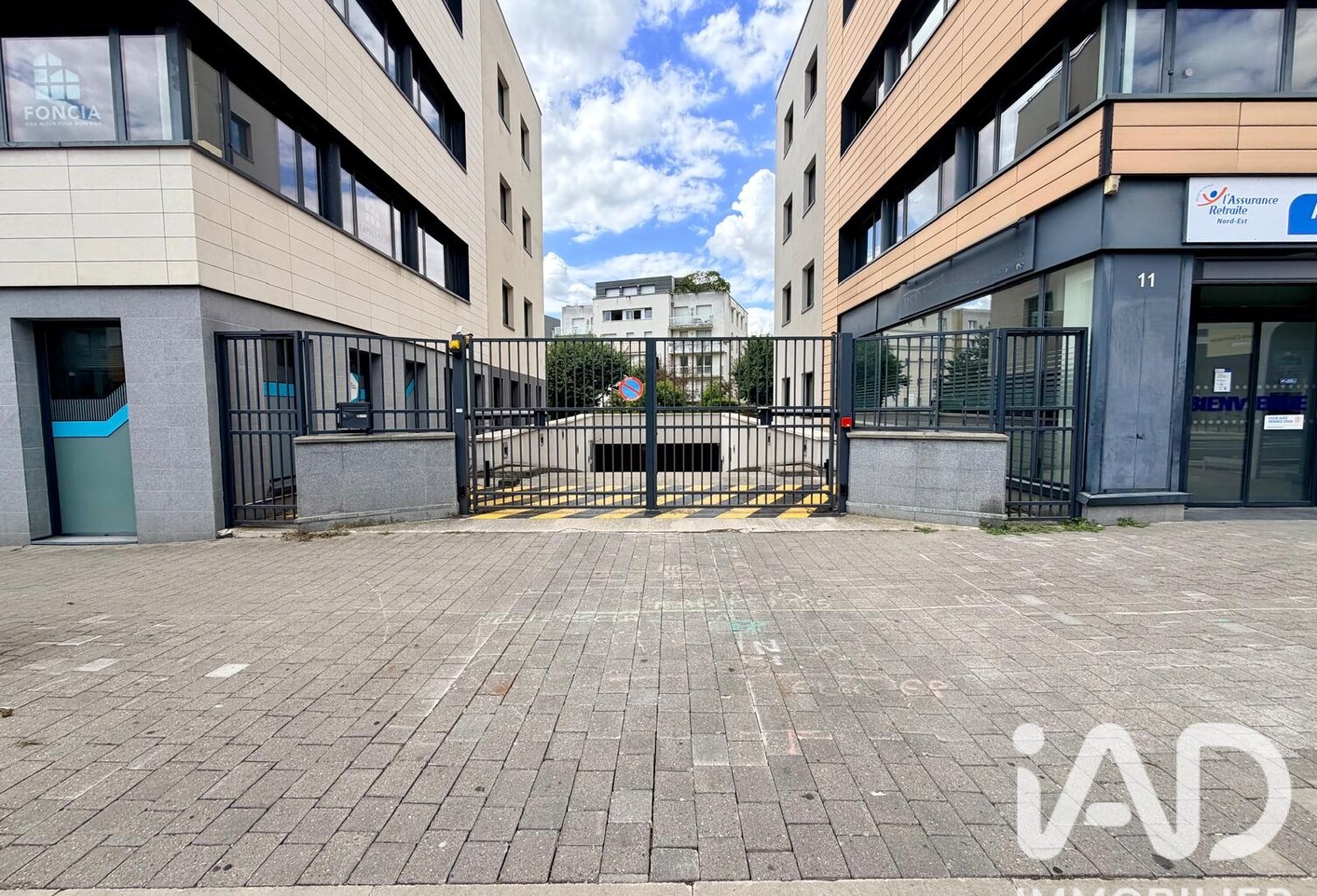 Vente Parking 16 m&sup2; — photo 1