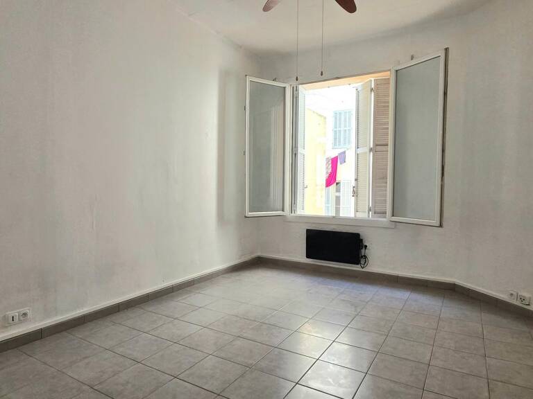 Studio quartier Chalucet — photo 1