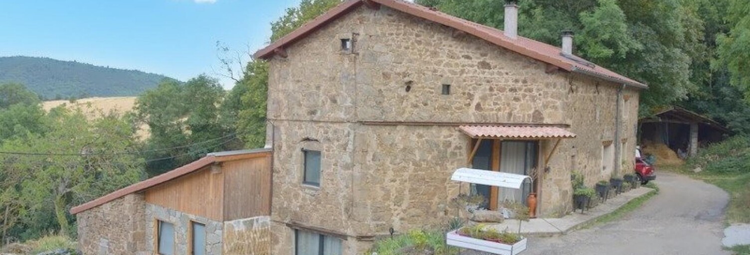Maison 16 Pièces 326 m² à vendre à Saint-Julien-Molin-Molette (42220)