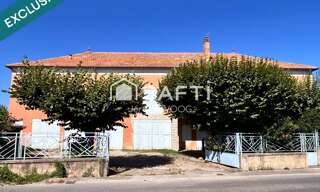 Maison 10 Pièces 250 m² à vendre à Villeneuve (04180)