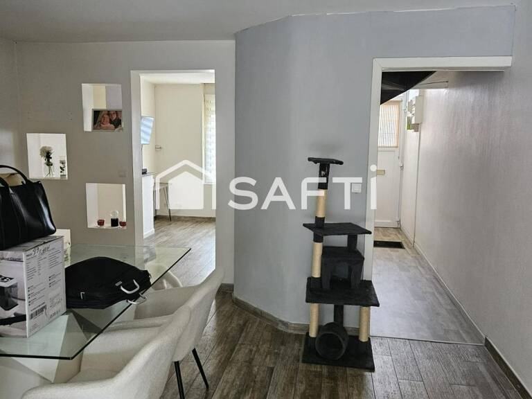 ? À VENDRE  Maison de ville 83 m²  3 chambres (possibilité 4)  Brebières ? Prix : 130 000 € FAI (Frais d'Agence Inclus) — photo 1